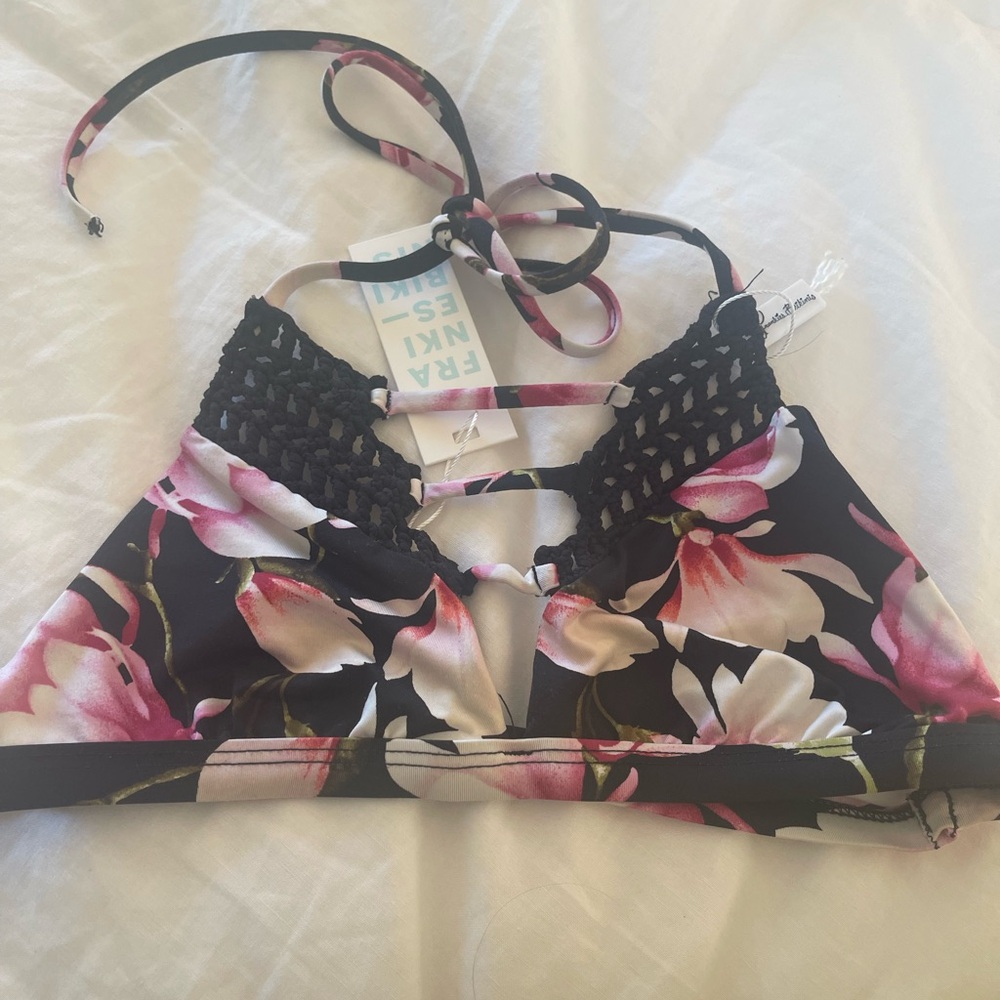 Frankie’s Bikinis Mimi floral Top with crochet detail